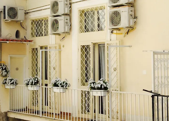 Costa Apartments